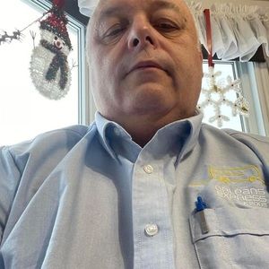 Meet your Posher, Pierre